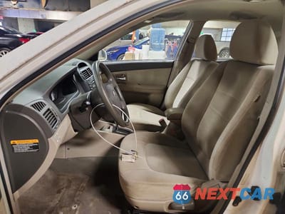Zdjęcie 7 z 12 samochodu: 2007 KIA SPECTRA LX VIN:KNAFE121X75446786 - miniatura