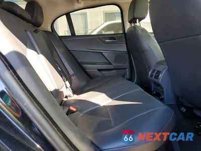 Zdjęcie 10 z 11 samochodu: 2019 JAGUAR XE AWD 4C 25T VIN:SAJAS4FX0KCP52732 - miniatura