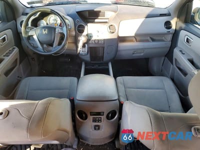 Zdjęcie 8 z 13 samochodu: 2010 HONDA PILOT LX VIN:5FNYF4H27AB012440 - miniatura