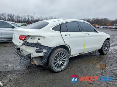 Trzecie zdjęcie samochodu z tyłu: 2018 MERCEDES-BENZ GLC COUPE 300 4MATIC VIN:WDC0J4KB8JF334658 - miniatura