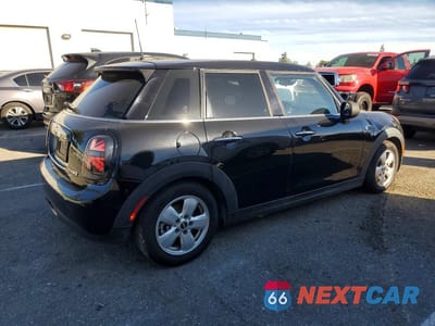 Trzecie zdjęcie samochodu z tyłu: 2016 MINI COOPER VIN:WMWXU1C54G2D08691 - miniatura