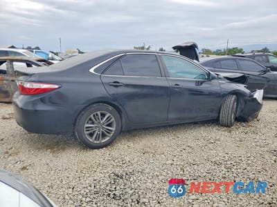 Trzecie zdjęcie samochodu z tyłu: 2016 TOYOTA CAMRY SE VIN:4T1BF1FK2GU202178 - miniatura