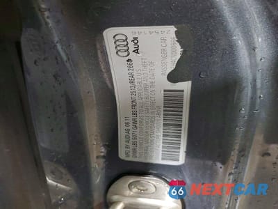 Zdjęcie 12 z 12 samochodu: 2012 AUDI A5 PREMIUM PLUS VIN:WAULFAFH4CN000666 - miniatura