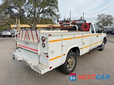 Czwarte zdjęcie samochodu z boku: 2013 CHEVROLET SILVERADO C3500 VIN:1GB5CZEG3DZ248983 - miniatura