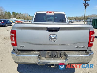 Zdjęcie 6 z 11 samochodu: 2021 RAM 2500 TRADESMAN VIN:3C6UR5CL1MG557356 - miniatura