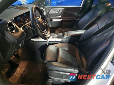 Zdjęcie 7 z 12 samochodu: 2020 MERCEDES-BENZ GLB 250 4MATIC VIN:W1N4M4HB3LW048945 - miniatura