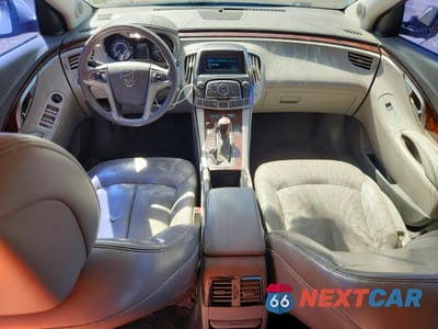 Zdjęcie 8 z 13 samochodu: 2010 BUICK LACROSSE CXL VIN:1G4GC5EG8AF116873 - miniatura