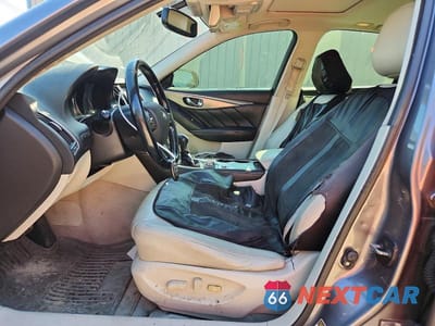 Zdjęcie 7 z 11 samochodu: 2014 INFINITI Q50 BASE VIN:JN1BV7AP4EM672046 - miniatura