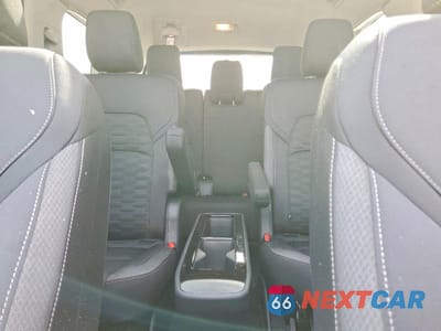 Zdjęcie 10 z 13 samochodu: 2025 NISSAN PATHFINDER SV VIN:5N1DR3BDXSC296618 - miniatura