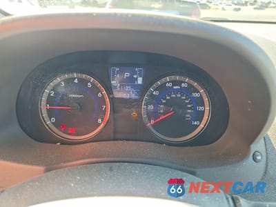 Zdjęcie 9 z 12 samochodu: 2017 HYUNDAI ACCENT SE VIN:KMHCT4AE8HU200212 - miniatura