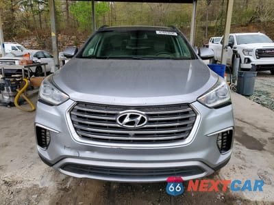 Piąte zdjęcie samochodu w środku: 2018 HYUNDAI SANTA FE SE ULTIMATE VIN:KM8SR4HF2JU283831 - miniatura