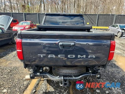 Zdjęcie 6 z 11 samochodu: 2024 TOYOTA TACOMA TRD SPORT VIN:3TMLB5JN7RM049947 - miniatura