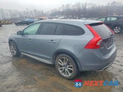 Drugie zdjęcie samochodu z przodu: 2018 VOLVO V60 CROSS COUNTRY PREMIER VIN:YV440MWK4J2044751 - miniatura