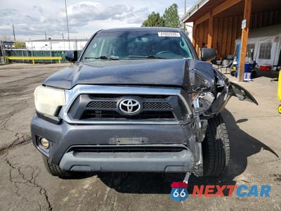 Piąte zdjęcie samochodu w środku: 2012 TOYOTA TACOMA V6 VIN:3TMMU4FNXCM038501 - miniatura