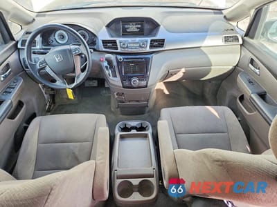 Zdjęcie 8 z 13 samochodu: 2015 HONDA ODYSSEY EX VIN:5FNRL5H47FB505188 - miniatura