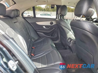 Zdjęcie 10 z 12 samochodu: 2017 MERCEDES-BENZ C 300 VIN:55SWF4JB6HU203826 - miniatura
