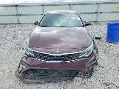 Piąte zdjęcie samochodu w środku: 2019 KIA OPTIMA LX VIN:5XXGT4L33KG360965 - miniatura