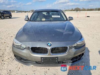 Piąte zdjęcie samochodu w środku: 2017 BMW 320 I VIN:WBA8E1G57HNU14917 - miniatura