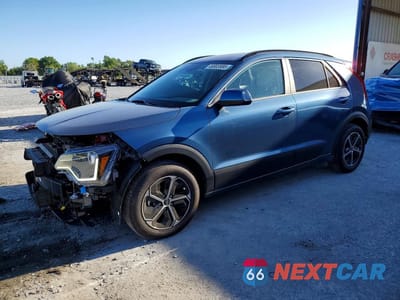 2025 KIA NIRO EX KNDCR3LE3S5295841 - główne zdjęcie licytacji z USA - miniatura