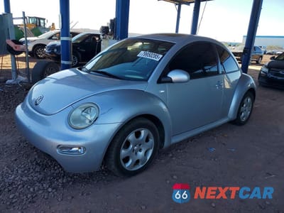 2002 VOLKSWAGEN NEW BEETLE GLS 3VWCB21C62M420435 - główne zdjęcie licytacji z USA - miniatura
