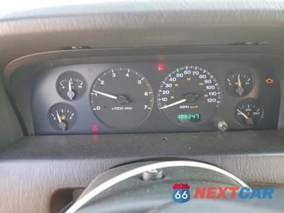 Zdjęcie 9 z 13 samochodu: 2003 JEEP GRAND CHEROKEE LAREDO VIN:1J8GX48S83C598146 - miniatura