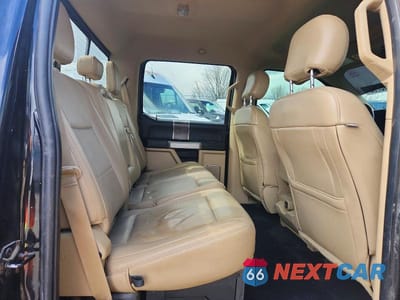 Zdjęcie 10 z 11 samochodu: 2019 FORD F350 SUPER DUTY VIN:1FT8W3BT5KEC59468 - miniatura