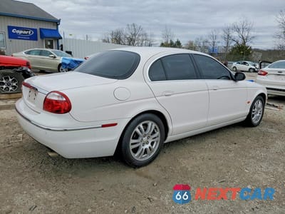 Trzecie zdjęcie samochodu z tyłu: 2005 JAGUAR S-TYPE VIN:SAJWA01T95FN39688 - miniatura