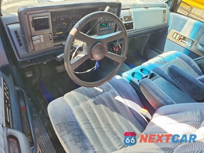 Zdjęcie 8 z 13 samochodu: 1993 GMC SIERRA C1500 VIN:2GTEC19K5P1504372 - miniatura