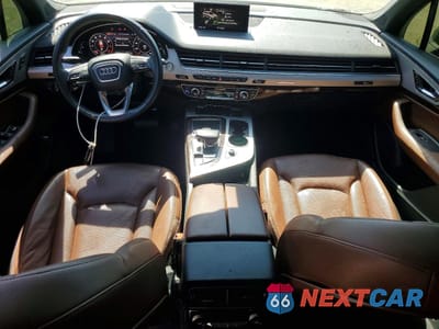 Zdjęcie 8 z 14 samochodu: 2019 AUDI Q7 PREMIUM PLUS VIN:WA1LHAF71KD023874 - miniatura