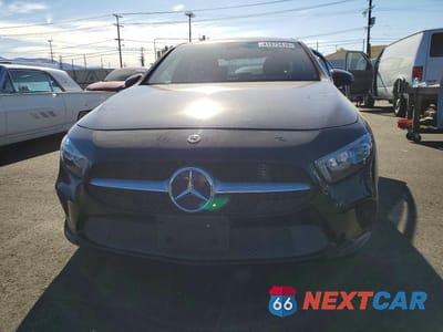 Piąte zdjęcie samochodu w środku: 2021 MERCEDES-BENZ A 220 VIN:W1K3G4EB0MJ288540 - miniatura