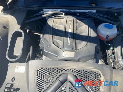 Zdjęcie 7 z 10 samochodu: 2015 PORSCHE MACAN S VIN:WP1AB2A51FLB54601 - miniatura