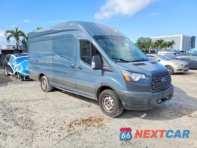 Czwarte zdjęcie samochodu z boku: 2019 FORD TRANSIT T-250 VIN:1FTYR3XM6KKB78988 - miniatura