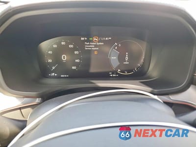 Zdjęcie 9 z 11 samochodu: 2022 VOLVO S60 T8 RECHARGE R-DESIGN VIN:7JRH60FD1NG192508 - miniatura