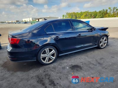 Trzecie zdjęcie samochodu z tyłu: 2017 VOLKSWAGEN JETTA GLI VIN:3VW4T7AJ0HM286348 - miniatura
