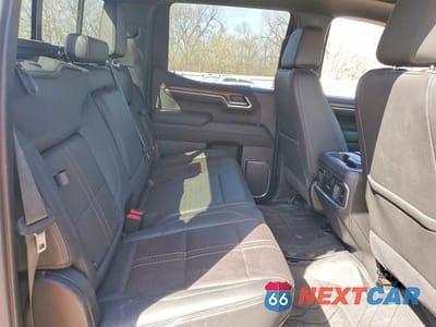 Zdjęcie 10 z 12 samochodu: 2022 CHEVROLET SILVERADO K1500 HIGH COUNTRY VIN:1GCUDJED5NZ632373 - miniatura