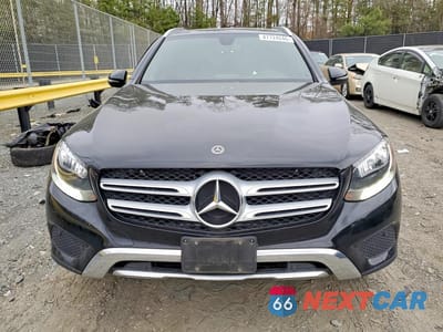 Piąte zdjęcie samochodu w środku: 2019 MERCEDES-BENZ GLC 300 4MATIC VIN:WDC0G4KB6KV190615 - miniatura