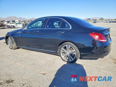Drugie zdjęcie samochodu z przodu: 2015 MERCEDES-BENZ C 300 VIN:55SWF4JB8FU067664 - miniatura