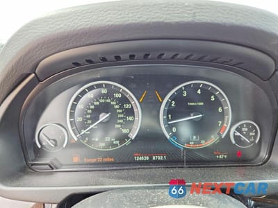 Zdjęcie 9 z 11 samochodu: 2018 BMW X5 XDRIVE35I VIN:5UXKR0C53J0Y02905 - miniatura