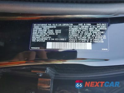 Zdjęcie 14 z 14 samochodu: 2022 VOLVO XC60 B6 R-DESIGN VIN:LYV062RM5NB935184 - miniatura