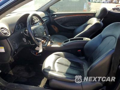 Zdjęcie 7 z 12 samochodu: 2007 MERCEDES-BENZ CLK 550 VIN:WDBTJ72HX7F209841 - miniatura