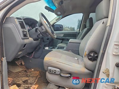 Zdjęcie 7 z 12 samochodu: 2007 DODGE RAM 3500 VIN:3D7MX39C87G727734 - miniatura