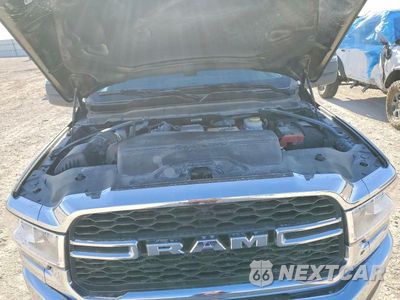 Zdjęcie 11 z 12 samochodu: 2024 RAM 2500 VIN:3C6UR5HL1RG411443 - miniatura