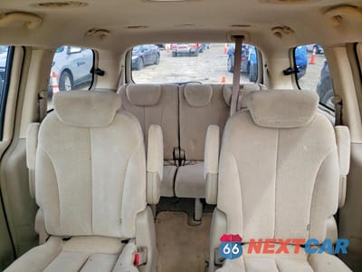 Zdjęcie 10 z 13 samochodu: 2006 KIA SEDONA VIN:KNDMB233666051117 - miniatura