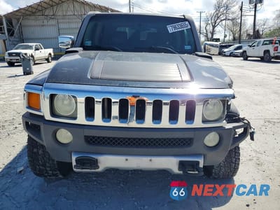 Piąte zdjęcie samochodu w środku: 2008 HUMMER H3 VIN:5GTEN13E988137612 - miniatura