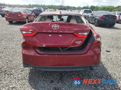 Zdjęcie 6 z 12 samochodu: 2021 TOYOTA CAMRY LE VIN:4T1C11AK6MU421859 - miniatura