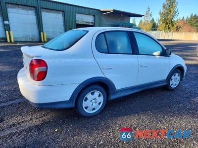 Trzecie zdjęcie samochodu z tyłu: 2002 TOYOTA ECHO BASE VIN:JTDBT123125024732 - miniatura