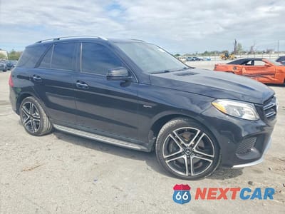 Czwarte zdjęcie samochodu z boku: 2018 MERCEDES-BENZ GLE 43 AMG VIN:4JGDA6EBXJB131630 - miniatura