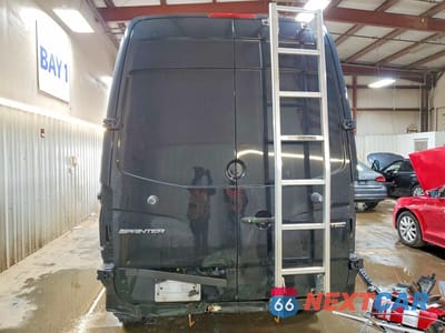 Zdjęcie 6 z 13 samochodu: 2015 MERCEDES-BENZ SPRINTER 2500 VIN:WD3PE7DC0F5973012 - miniatura