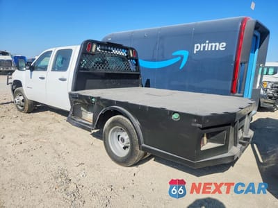Drugie zdjęcie samochodu z przodu: 2014 CHEVROLET SILVERADO FLATBED TRUCK VIN:1GB4KZC81EF143355 - miniatura