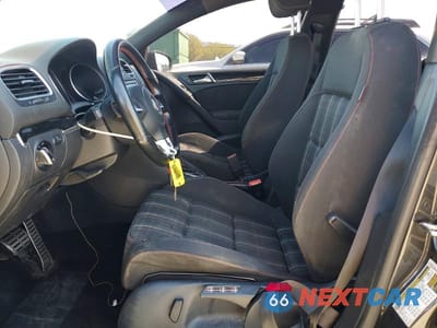 Zdjęcie 7 z 12 samochodu: 2013 VOLKSWAGEN GTI VIN:WVWHD7AJ1DW116057 - miniatura